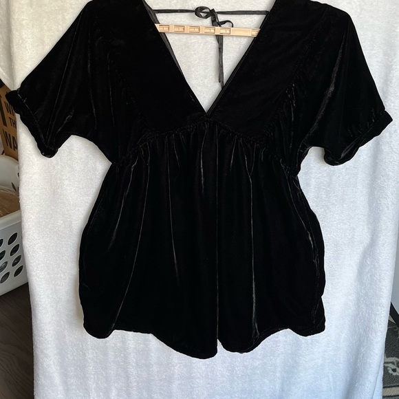 Free People Ivy Velvet Mini Dress Sz XS Babydoll Black Witchy Goth Emo READ - Picture 14 of 14